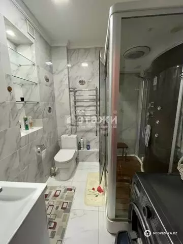 2-комнатная квартира, этаж 12 из 14, 70 м², на длительный срок