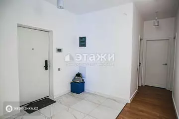 4-комнатная квартира, этаж 11 из 16, 115 м², на длительный срок