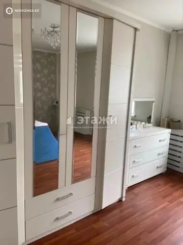 2-комнатная квартира, этаж 10 из 16, 70 м²