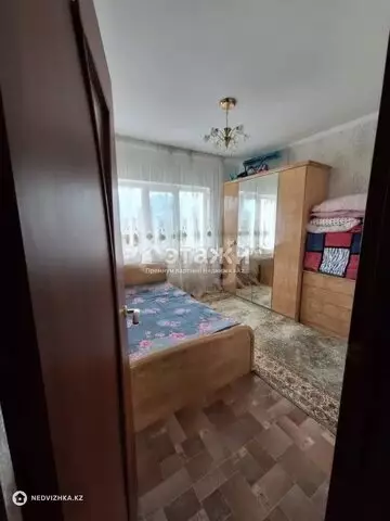 2-комнатная квартира, этаж 7 из 9, 77 м²