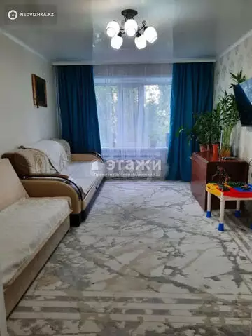 3-комнатная квартира, этаж 4 из 9, 68 м²