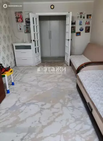 3-комнатная квартира, этаж 4 из 9, 68 м²