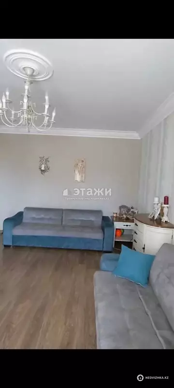 2-комнатная квартира, этаж 3 из 9, 54 м²