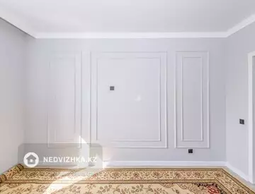 2-комнатная квартира, этаж 9 из 9, 50 м²