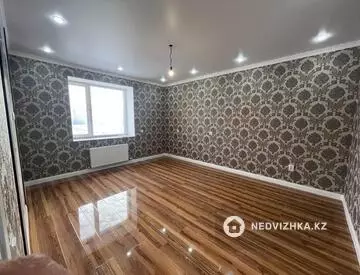 2-комнатная квартира, этаж 3 из 8, 47 м²