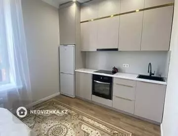 2-комнатная квартира, этаж 10 из 10, 61 м²