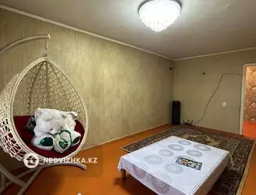 3-комнатная квартира, этаж 4 из 5, 59 м²