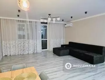 2-комнатная квартира, этаж 7 из 10, 72 м²