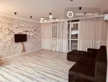 2-комнатная квартира, этаж 7 из 10, 72 м²