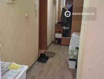 3-комнатная квартира, этаж 2 из 4, 62 м²