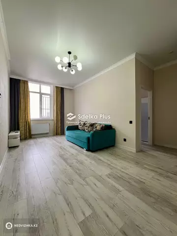 1-комнатная квартира, этаж 15 из 17, 40 м²