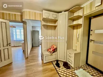 2-комнатная квартира, этаж 4 из 5, 60 м²