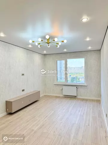 2-комнатная квартира, этаж 3 из 12, 53 м²