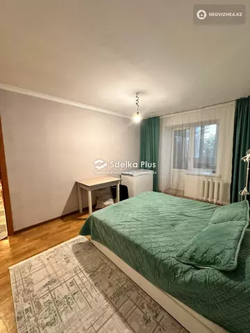 3-комнатная квартира, этаж 1 из 10, 75 м²