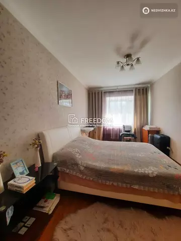 2-комнатная квартира, этаж 12 из 12, 54 м²