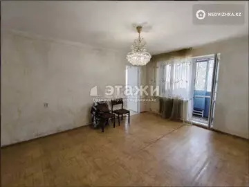 2-комнатная квартира, этаж 4 из 5, 40 м²