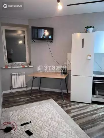 2-комнатная квартира, этаж 8 из 9, 47 м²