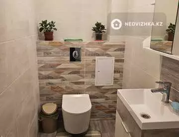 3-комнатная квартира, этаж 10 из 10, 90 м²