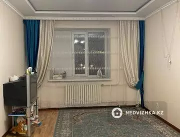 1-комнатная квартира, этаж 4 из 9, 43 м²