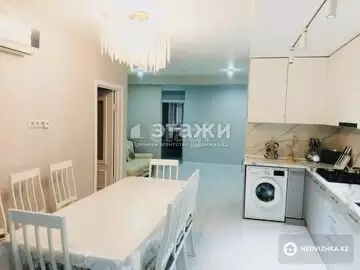 2-комнатная квартира, этаж 4 из 10, 70 м²