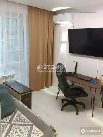 2-комнатная квартира, этаж 4 из 10, 70 м²