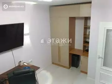 2-комнатная квартира, этаж 4 из 10, 70 м²