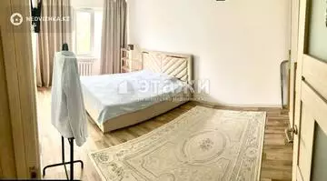 4-комнатная квартира, этаж 4 из 4, 76 м²