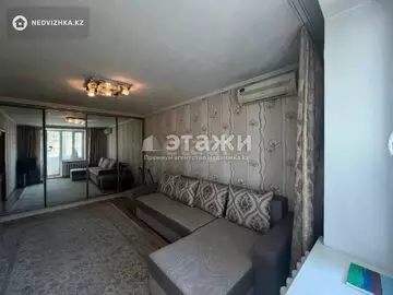 1-комнатная квартира, этаж 4 из 4, 32 м²