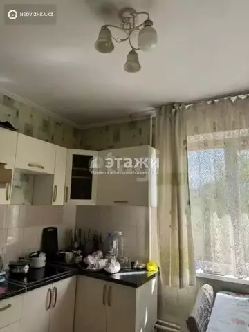 2-комнатная квартира, этаж 4 из 12, 54 м²