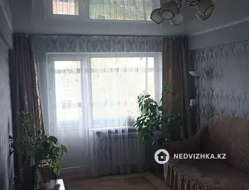 3-комнатная квартира, этаж 5 из 5, 60 м²