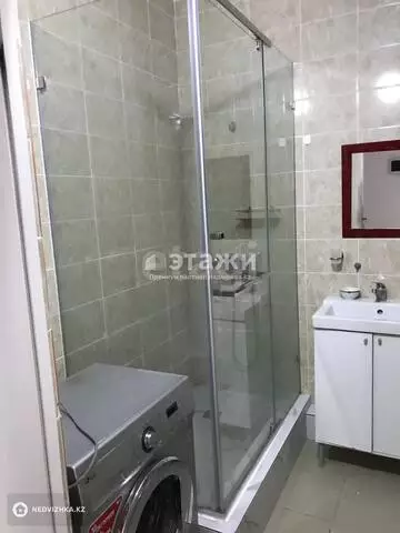 1-комнатная квартира, этаж 18 из 24, 45 м²