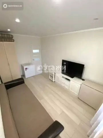 2-комнатная квартира, этаж 4 из 9, 44 м²