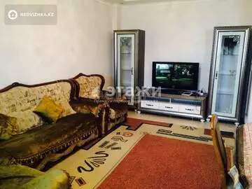 3-комнатная квартира, этаж 9 из 16, 82 м²