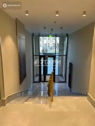 2-комнатная квартира, этаж 7 из 12, 56 м²