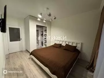 3-комнатная квартира, этаж 7 из 8, 80 м²