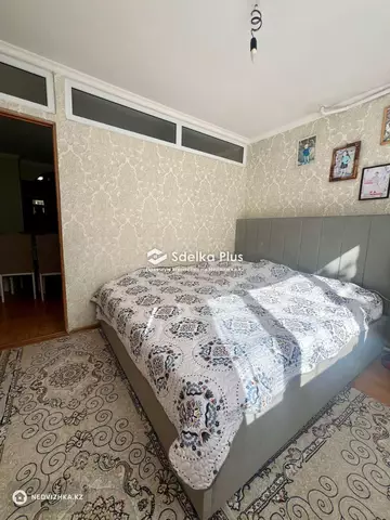 3-комнатная квартира, этаж 1 из 13, 77 м²