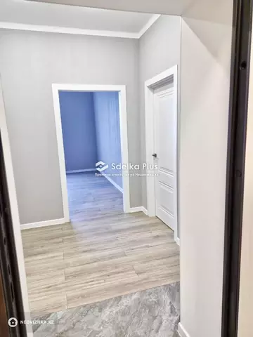 2-комнатная квартира, этаж 4 из 10, 60 м²