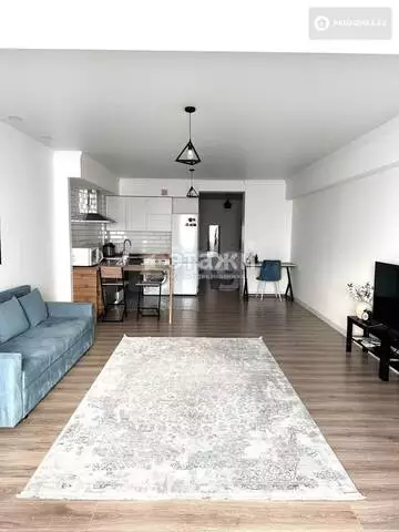 1-комнатная квартира, этаж 11 из 12, 59 м²