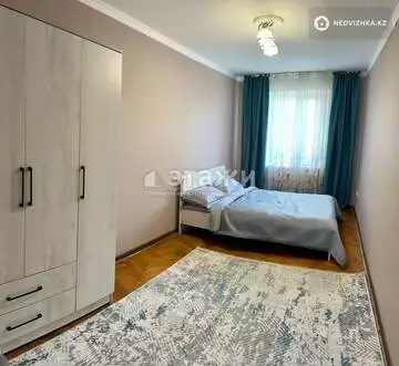 3-комнатная квартира, этаж 4 из 5, 59 м²