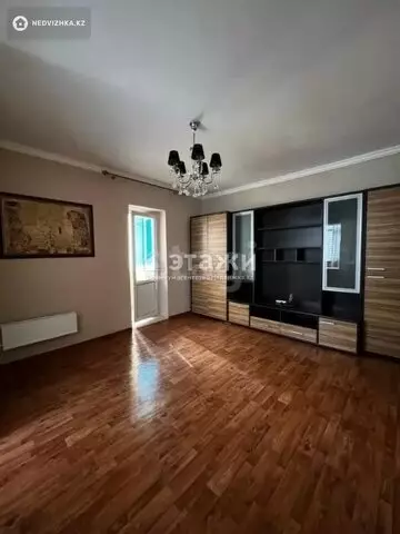 2-комнатная квартира, этаж 10 из 12, 54 м²