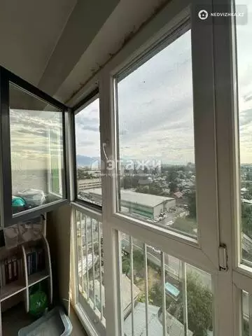 1-комнатная квартира, этаж 11 из 13, 43 м²