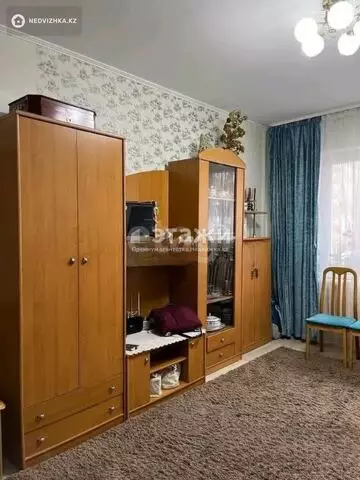 1-комнатная квартира, этаж 1 из 9, 40 м²