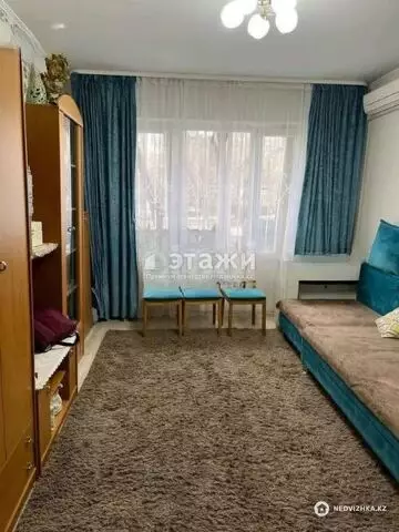 1-комнатная квартира, этаж 1 из 9, 40 м²