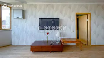 3-комнатная квартира, этаж 12 из 14, 116 м², на длительный срок