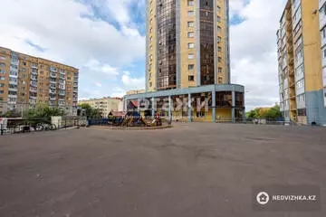 97.7 м², 2-комнатная квартира, этаж 1 из 10, 98 м², изображение - 42