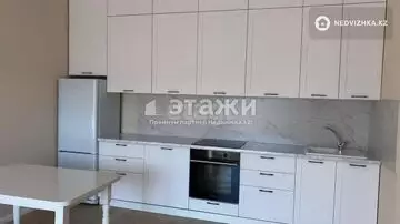 2-комнатная квартира, этаж 10 из 10, 56 м²