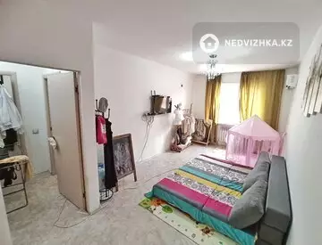 1-комнатная квартира, этаж 5 из 6, 35 м²