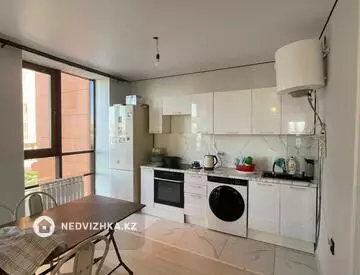 2-комнатная квартира, этаж 2 из 9, 51 м²