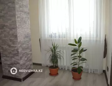 3-комнатная квартира, этаж 7 из 10, 83 м²