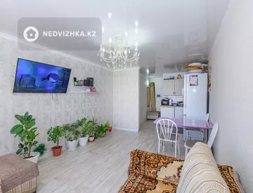 3-комнатная квартира, этаж 9 из 10, 59 м²